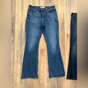 Signature by Levi Strauss Blue Flare Jeans 28x32